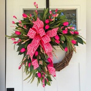 Vibrant Hot Pink Real Touch Tulip Wreath